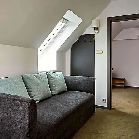 Gold House 4* Balatonfured