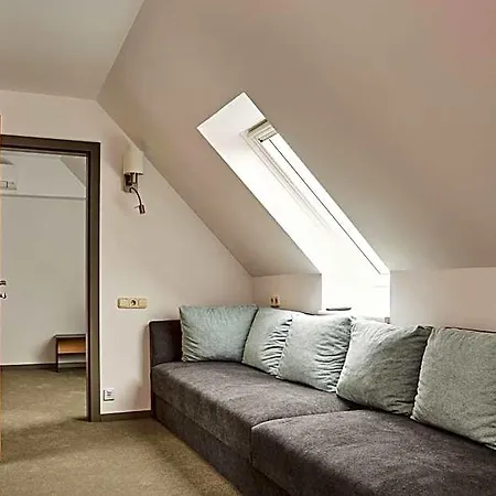 Bed & Breakfast Gold House Balatonfured