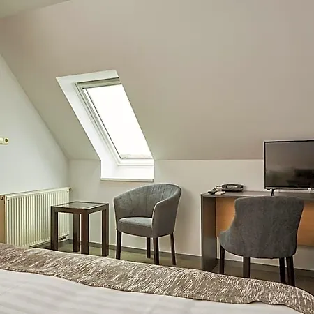 Gold House Bed & Breakfast Balatonfured