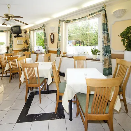 Bed & Breakfast Gold House