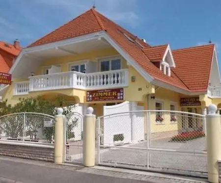 Gold House فندق مبيت وإفطار بالاتونفوريد