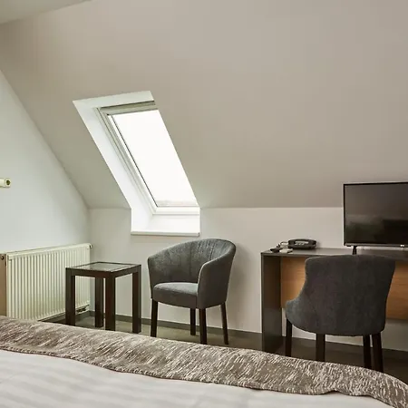 Gold House Bed & Breakfast