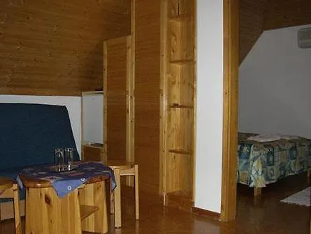 Frühstückspension Gold House 4*