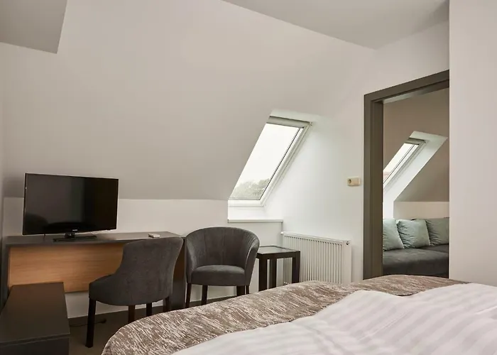 Gold House באלאטונפורד