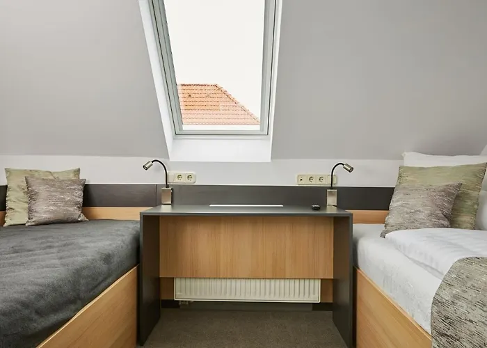 Gold House 4* באלאטונפורד