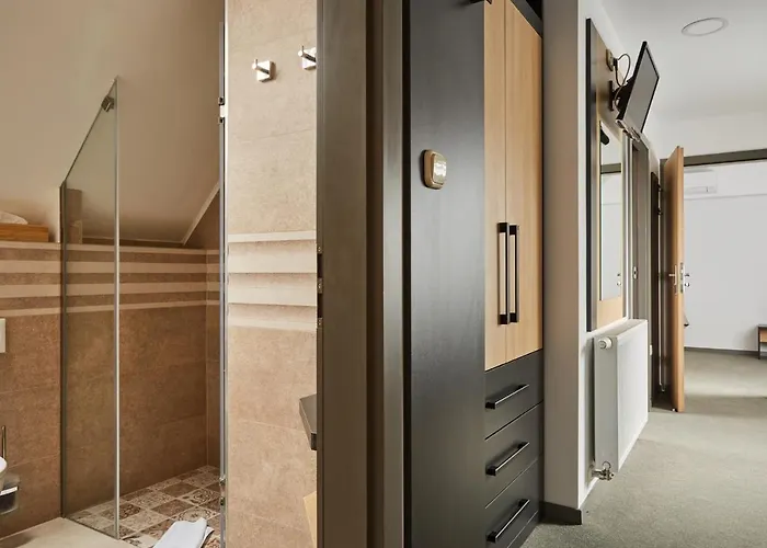 Gold House Frühstückspension 4*